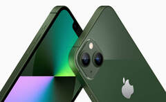 Смартфон Apple iPhone 13 128 GB Alpine Green