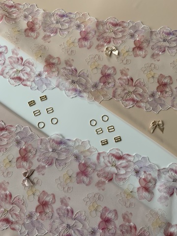 Вышивка на сетке розовая/цветочная 24 см, Китай