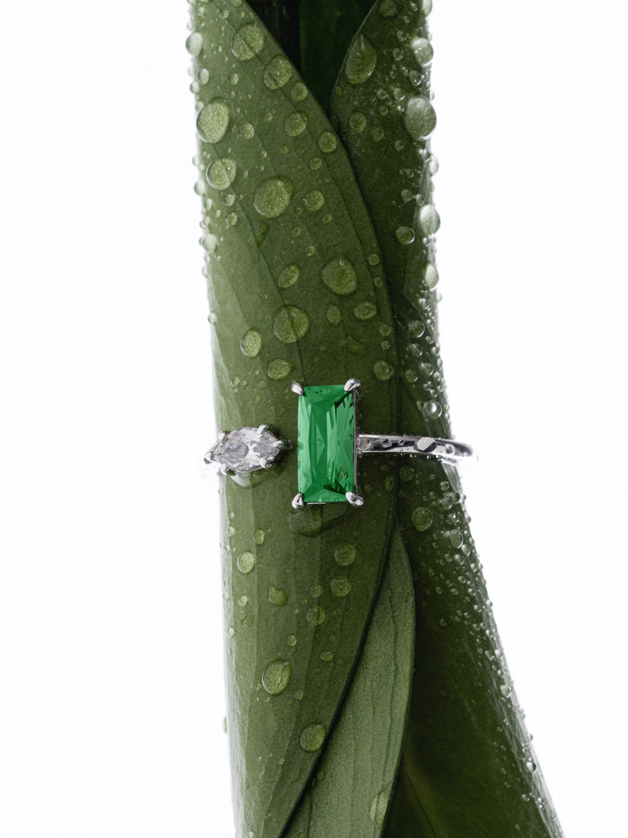 Кольцо Изумрудная Империя