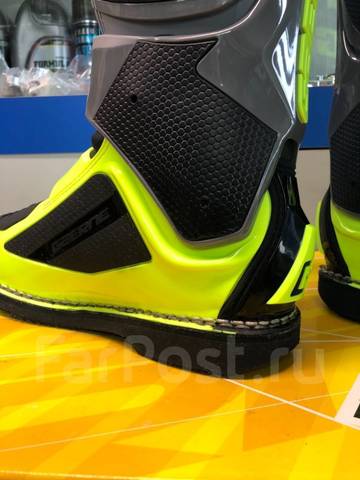 Мотоботы Gaerne SG12