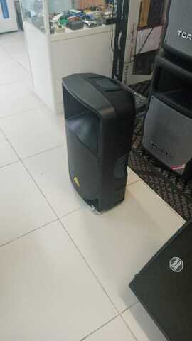 BEHRINGER B115D