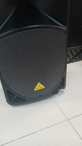 BEHRINGER B115D