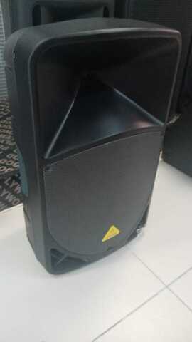 BEHRINGER B115D
