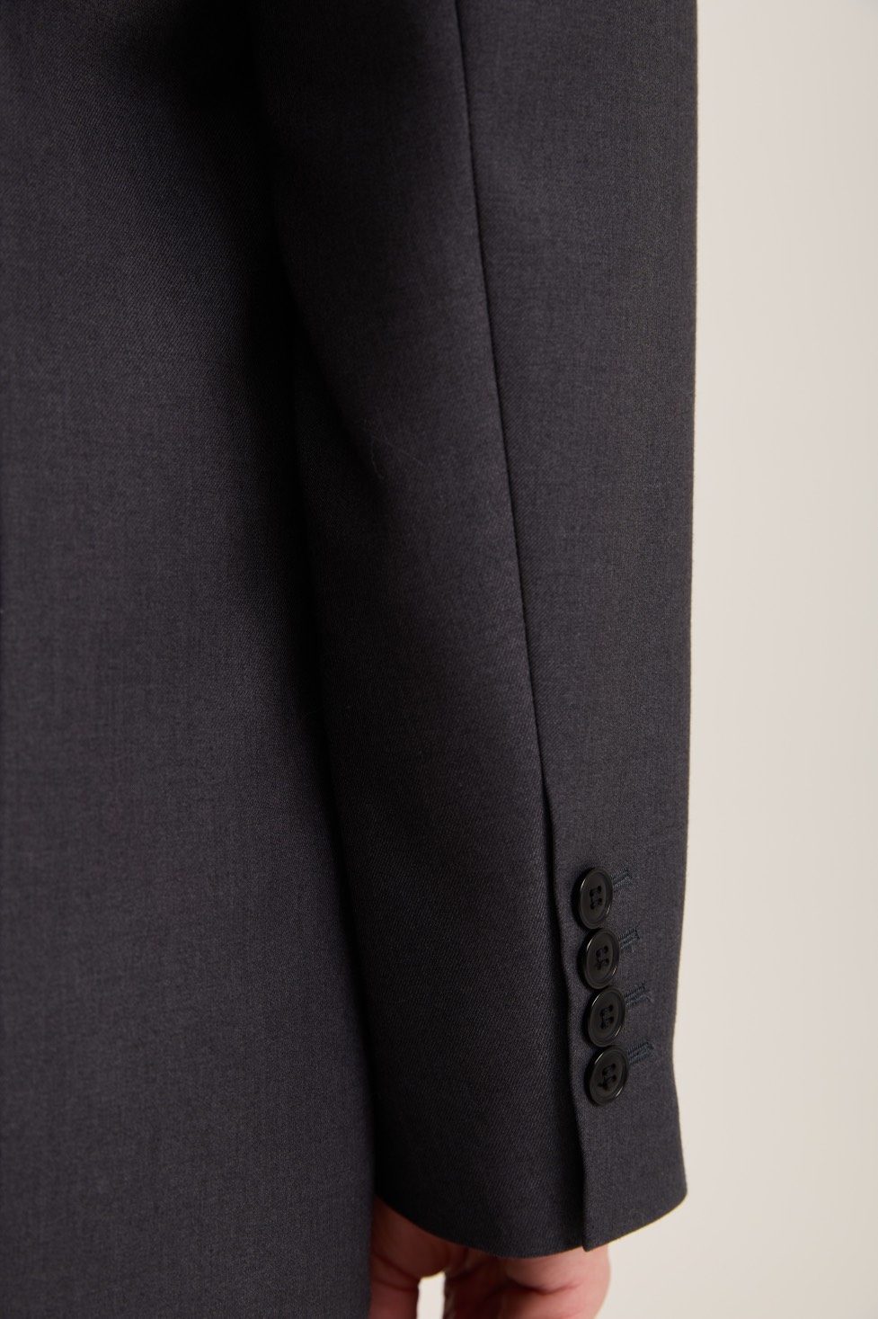 Жакет двубортный, темно-серый