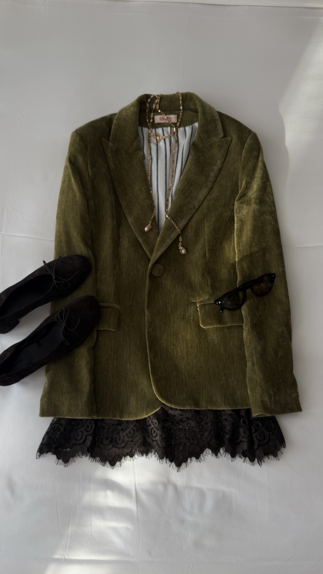 Блейзер из вельвета с деликатным блеском