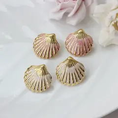 Серьги пусеты Ракушки с эмалью, кремовый, 23 мм, сталь, позолота, СГ053