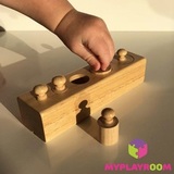 Блоки с цилиндрами для малышей (материал Монтессори) 3