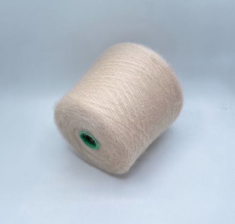 FILCOM (пр.Италия), art.Aurora, 850м/100 гр. 70% Суперкидмохер 30%Шелк , цвет-Бежевая пудра(46) арт-33253