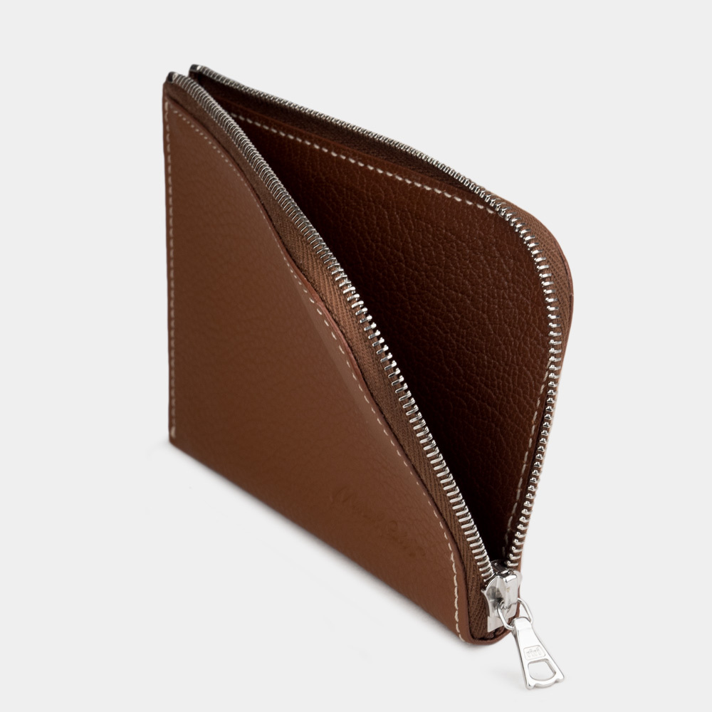 Мини-кошелек Aven из кожи теленка цвета карамель за 11 500 Р