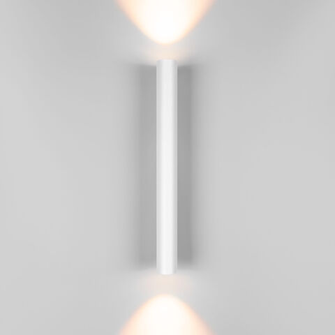 Настенный светодиодный светильник Elektrostandard Langer IP44 40124/LED белый