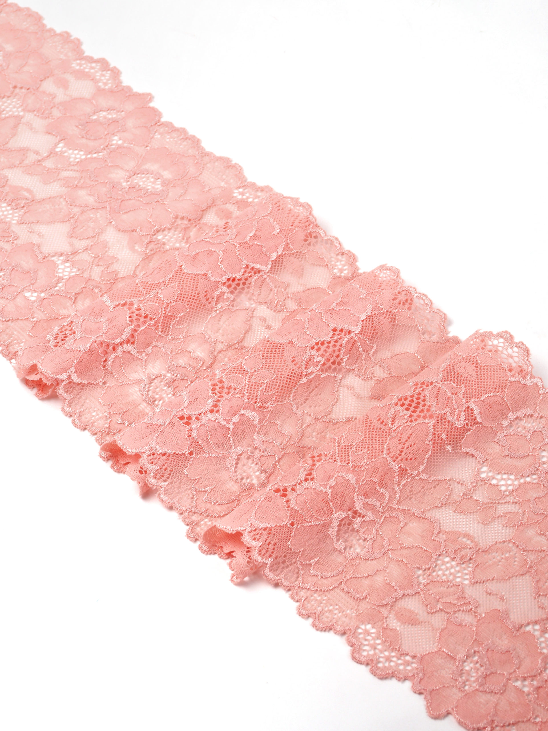 Эластичное кружево коралловый миндаль ширина 17.5 см