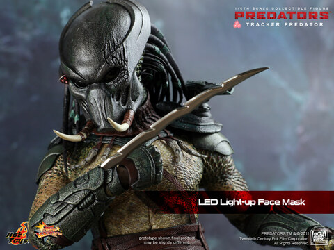 Фигурка Хищник Следопыт с гончей из фильма Хищники Hot Toys
