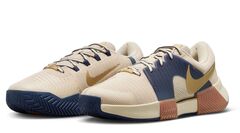 Теннисные кроссовки Nike Zoom GP Challenge 1 Premium - sanddrift/metallic gold/thunder blue