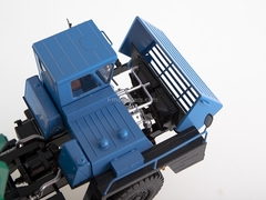 BELAZ-540A Dumper 5 grille crossbars blue-green 1:43 Dealer models BELAZ