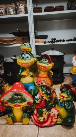 Садовая фигурка "Семейка лягушек"