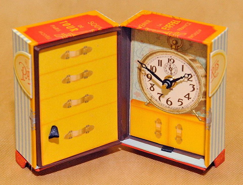 Часы настольные Timeworks Paris Trunk BCPT5S