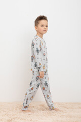 Пижама  для мальчика  К 1552/светло-серый,роботы