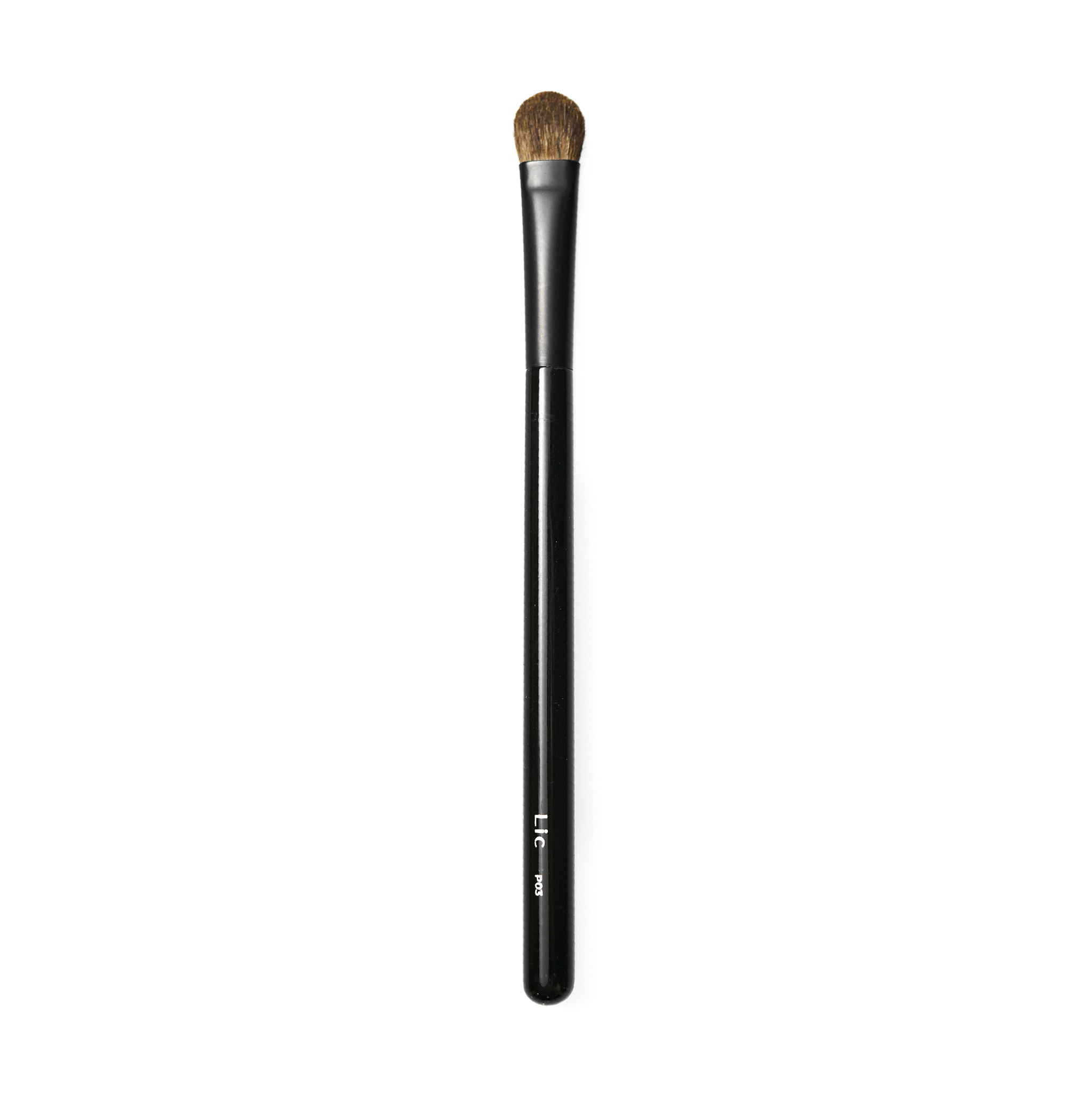 Кисть P03 для нанесения теней на верхнее веко плоская NEW/ Makeup Artist Brush P03 NEW