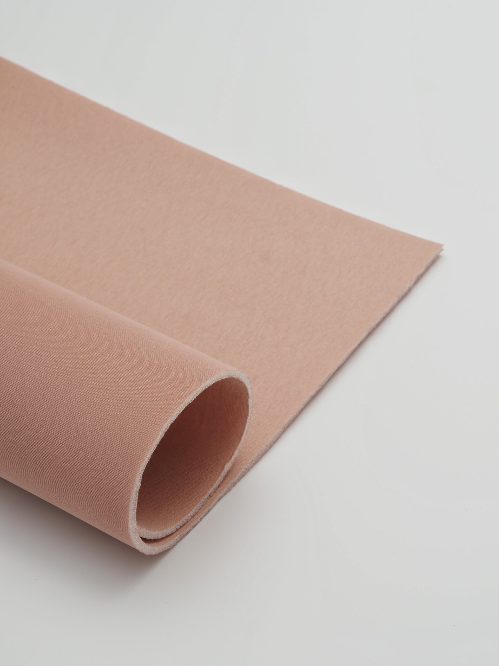 Поролон бельевой телесный ламинированный толщина 3 мм отрезами