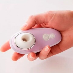 Стимулятор клитора бесконтактный Womanizer Liberty, сиреневый