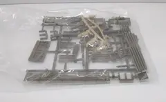 LifeLike загон для скота с коровами и свиньями -сборка НО 1:87