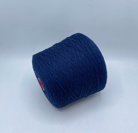 Бобинная пряжа (пр.Италия),2/17 850м/100гр. 100% Ягненок, цвет-Синее небо(147), арт.36559