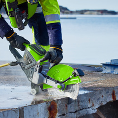 Бетонорез Greenworks PC141 82V (350 мм) аккумуляторный, без АКБ и ЗУ