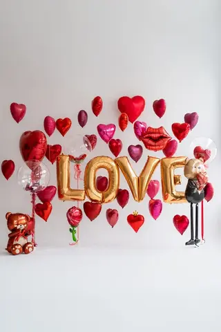 Сет гелиевых шаров Красные сердца любви