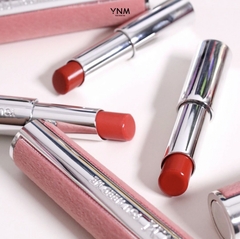 Тающий оттеночный бальзам для губ YNM Candy Gloss  Balm 01 Coral Moment