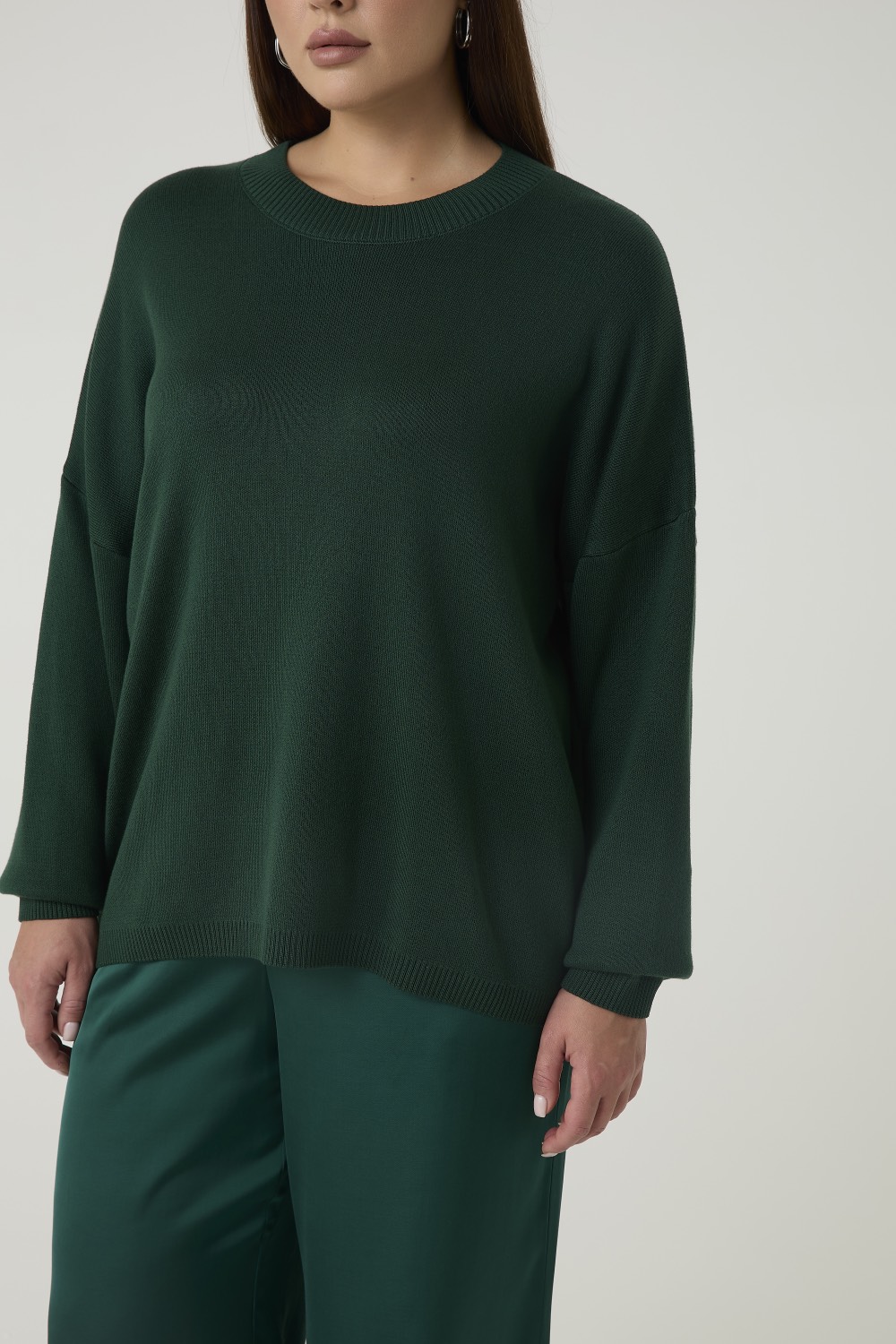 Джемпер вязаный с круглым вырезом, изумруд