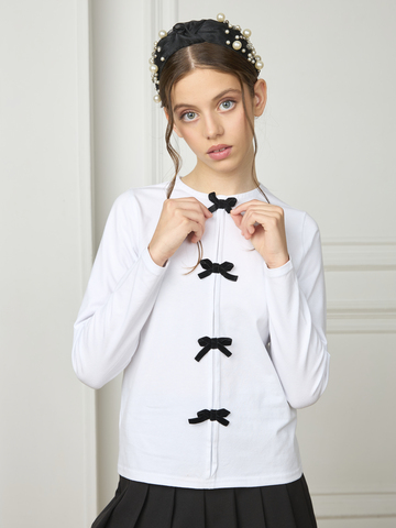 Блузка школьная для девочки с бантиками молочная