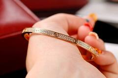 16237- Браслет LOVE тонкий в обсыпке из цирконов, lux качество VGOLD