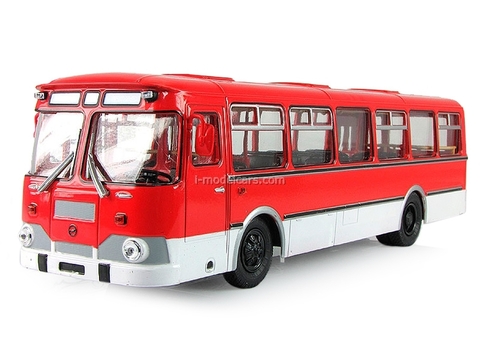 LIAZ-677M red-white Soviet Bus (SOVA) 1:43