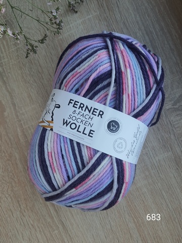 Ferner 8-ply Sockenwolle 683