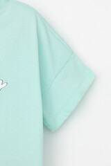 фуфайка  для девочки  КР 302696-1/зеленый ручей к541