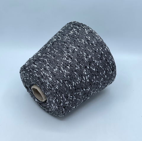 Бобинная пряжа,  1500м. Вискоза/Полиамид, Черно-белые шишибрики, 38983