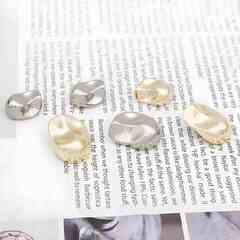 Пуговица 70056