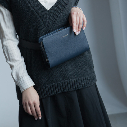 Сумка Emilie из кожи теленка, синего цвета