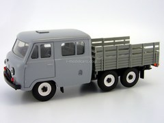 UAZ-39094 Farmer pickup truck long wheelbase 3-axle Agat Mossar Tantal 1:43