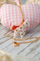 Кулон из фарфора «Лошадь», Беларусь