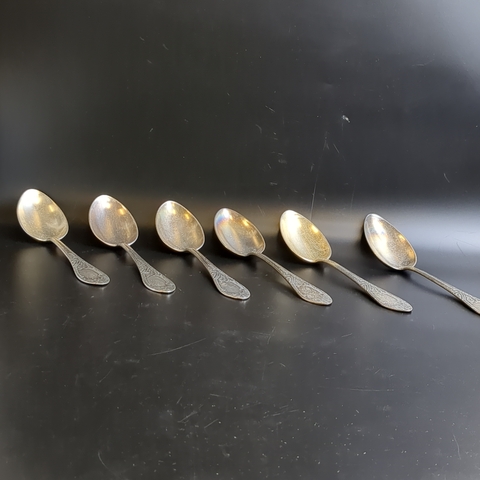 Набор столовых ложек с цветочным декором на 6 персон, мельхиор, Московский ювелирный завод, г. Москва, СССР, 1960-1970 гг.