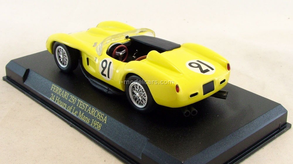 CMC - 1:18 - Ferrari 250 Testa Rossa 1958 - 24 Heures du