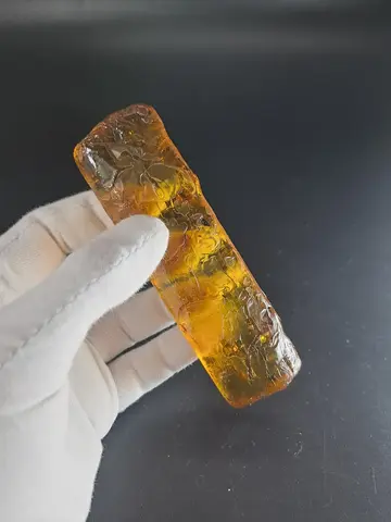 Копал молодой янтарь коллекционный 47 гр