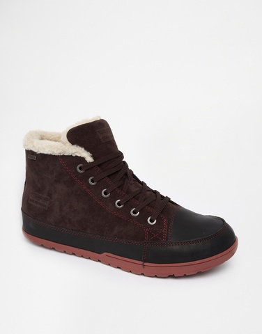 Patagonia Shearling Look Boots