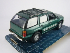 Chevrolet Tahoe Cararama 1:43