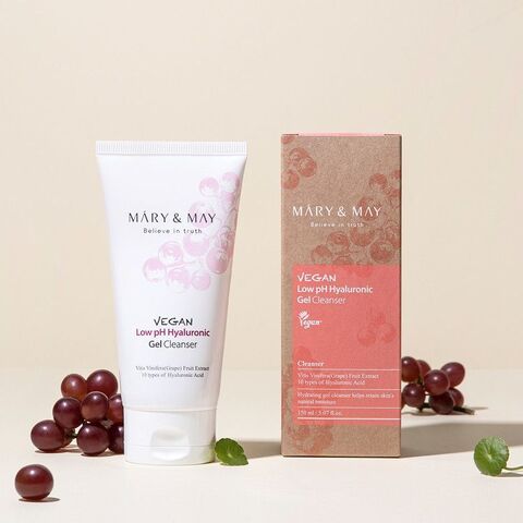 Гель для умывания с гиалуроновой кислотой Mary&May Vegan Low pH Hyaluronic Gel Cleanser, 150мл