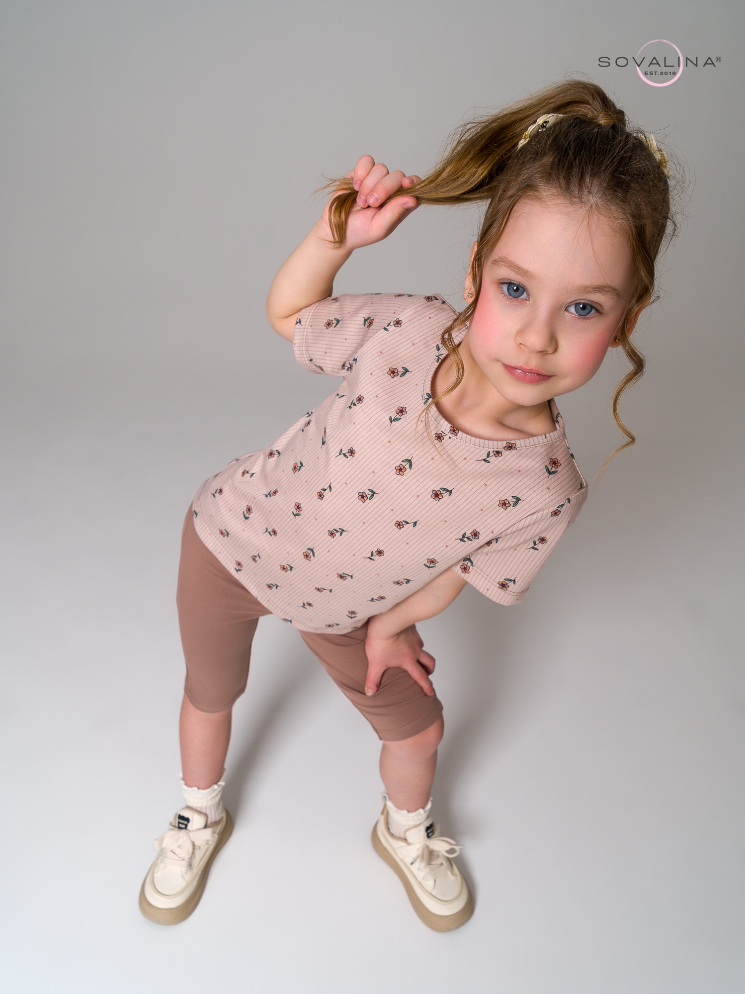 Костюм Актив полосатые цветочки-тауп