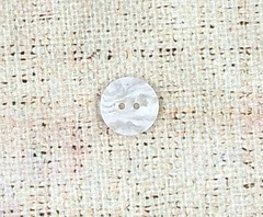 Пуговицы, d 2,5 см, 2 прокола, белый