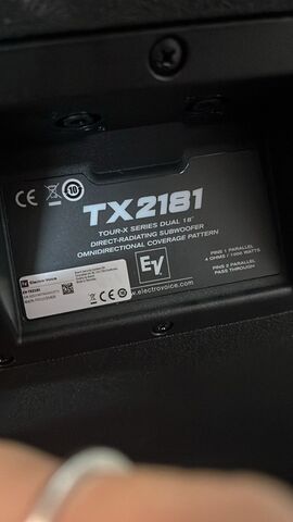 Electro-Voice TX2181 сабвуфер