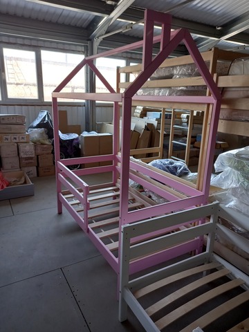 Кроватка-домик 